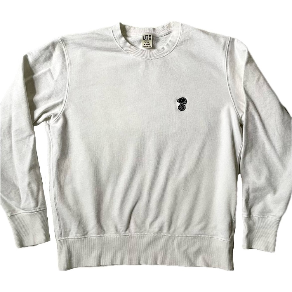 KAWS x Uniqlo x Peanuts Small Snoopy Sweatshirt
White size small